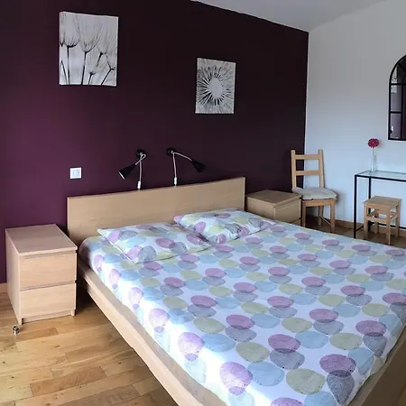 Les Condamines Couette-café 3*